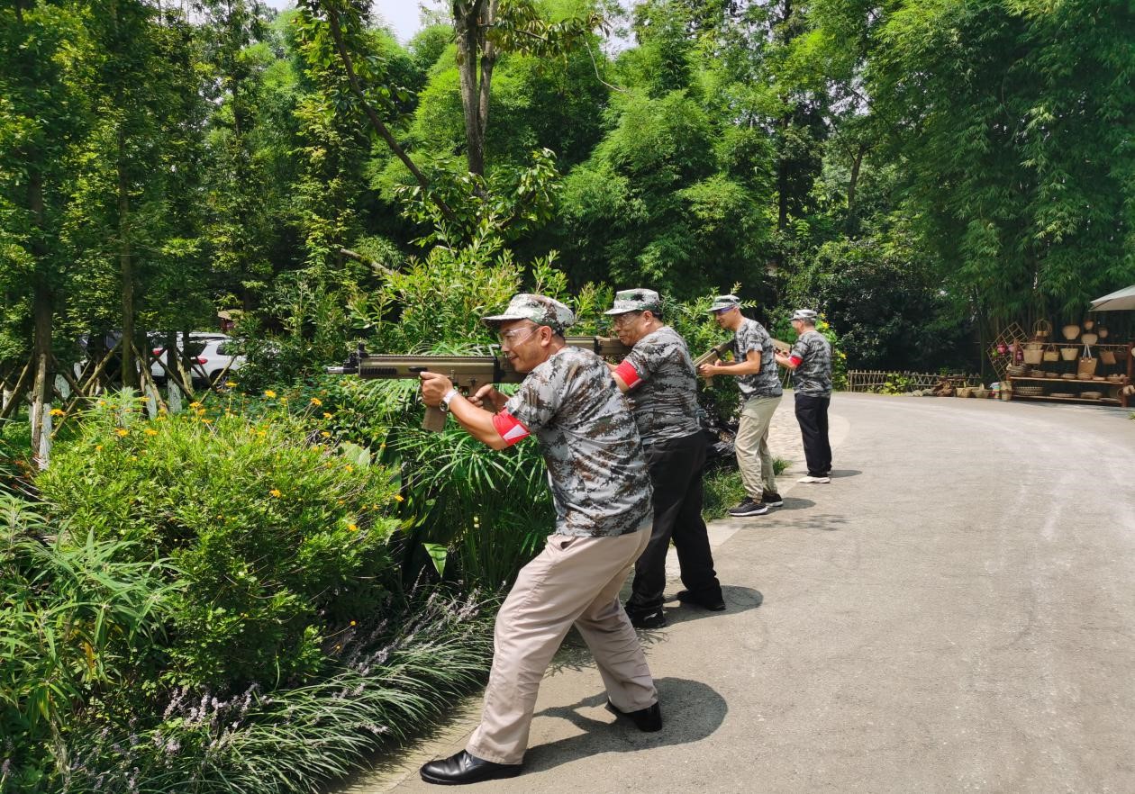 軍民攜手奮進 共鑄百年夢想1